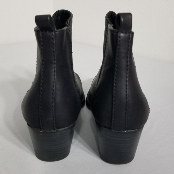 Old Navy Booties - Picture 3 of 12